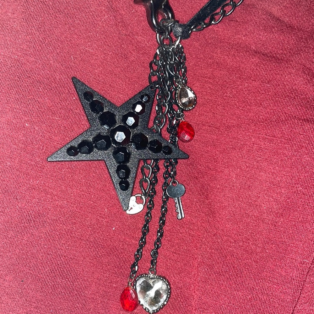 Betsey Johnson rare vintage black star velvet necklace
